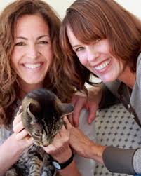 Caroline Paul was recovering from a bad accident and thought things couldn&#39;t get worse. But then her beloved cat Tibia disappeared. She and her partner, ... - macnaughtonWendy