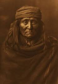 Edward Sheriff Curtis (1868-1952). Museum Collections featuring works by Edward S. Curtis. Highest Auction Prices for Edward S. Curtis - edward_curtis_eskadi-apache