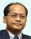 Dr Mohd Azhari: Headed the transplant team that operated on Hui Yi. - n_04doc