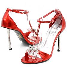 أحذية باللون الأحمر راااااائعة  Images?q=tbn:ANd9GcTBwi3CWZjQ6wBHrF33M05NE3GM99GOf8TdE-JbH-EdoEvw8SIK