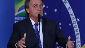 Bolsonaro: esse <b>governo</b> reduz impostos e a redução é benéfica ...