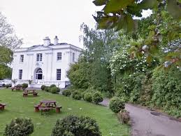 Dulwich park stabbing sees three men in hospital as police make multiple arrests