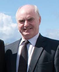 The new County Manager for Mayo, Mr Peter Hynes, takes up his role from today, (May 14), replacing outgoing Mayo County Manager, Mr Des Mahon. - 26264_thumb