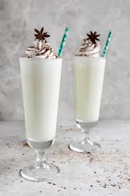 Vanilla Malted Milkshake Recipe