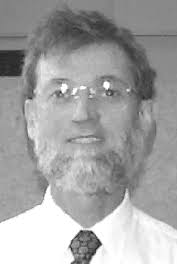 Ross Quinlan Pengembang algoritma ID3 pada akhir dekade 70-an1, dalam upaya mewujudkan suatu sistem pakar yang mampu belajar dari kumpulan contoh. - quin
