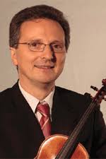 Interview with violinist Florin Paul. Wednesday, 26 January 2011 , ora 14.26 - art-98201-art-97751-florin-paul_mare