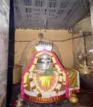 வேலூர் கோட்டைக்கு நடுவே கோவில் கொண்டிருக்கும் ஜலகண்டேஸ்வரர்