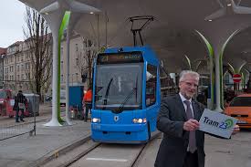 Tramgeschichten.de » Artikel » Tram 23: Pressefahrt mit Herbert König - 2208-koenig-tram-23-schild