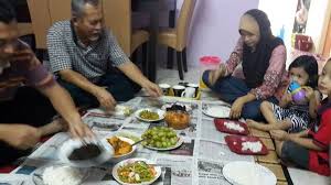 Image result for isteri muslim masak makanan