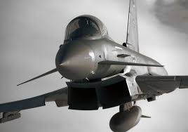 Eurofighter Typhoon  ( caza polivalente, bimotorde gran maniobrabilidad  Consorcio ) Images?q=tbn:ANd9GcTdfHHz_4hmRVch5MruTh06PH--pAUfiz7KsPZ79s_ncMWaVSGq 