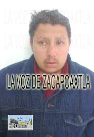 Los detenidos son Gerardo Vázquez Elías de 33 años de edad, con domicilio en calle 8 sur número 313 de la ciudad de Zaragoza y Vicente Bonilla Cañadero de ... - 26junio2012-2