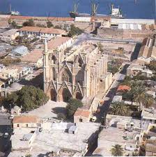 Magosa > St Nicholas Katedrali (Lala Mustafa Paa Camii) ile ilgili grsel sonucu