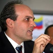 El vicepresidente para el Área de Desarrollo Productivo del Gobierno Bolivariano, Ricardo Menendez, aseguró este viernes que hoy tras hacerse oficial la ... - Ministro-Mppctii-Ricardo-Menendez1