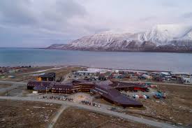 Familj strandades på Svalbard - SAS betalar hemresa med privatjet
