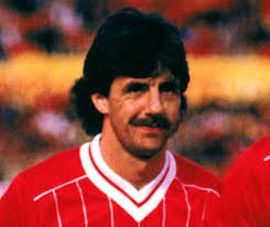 How shit will Lawrenson be this season on MOTD? Click to expand... All will be forgiven if the &#39;tache comes back. [​IMG] And the mullett too if possible. - football-boots-mark-lawrenson-moustache-petition