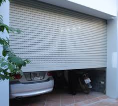 Phú Thành Cửa cuốn Kính thủy lực Cửa nhựa lõi thép Phú Thành Cửa cuốn Kính thủy lực Cửa nhựa lõi thép