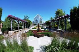 Surprising Indianapolis Gardens | Garden Destinations Magazine